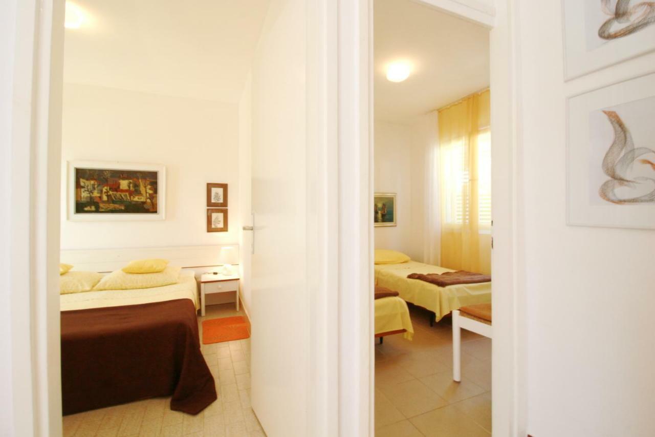 Apartment Dada Petrcane Εξωτερικό φωτογραφία